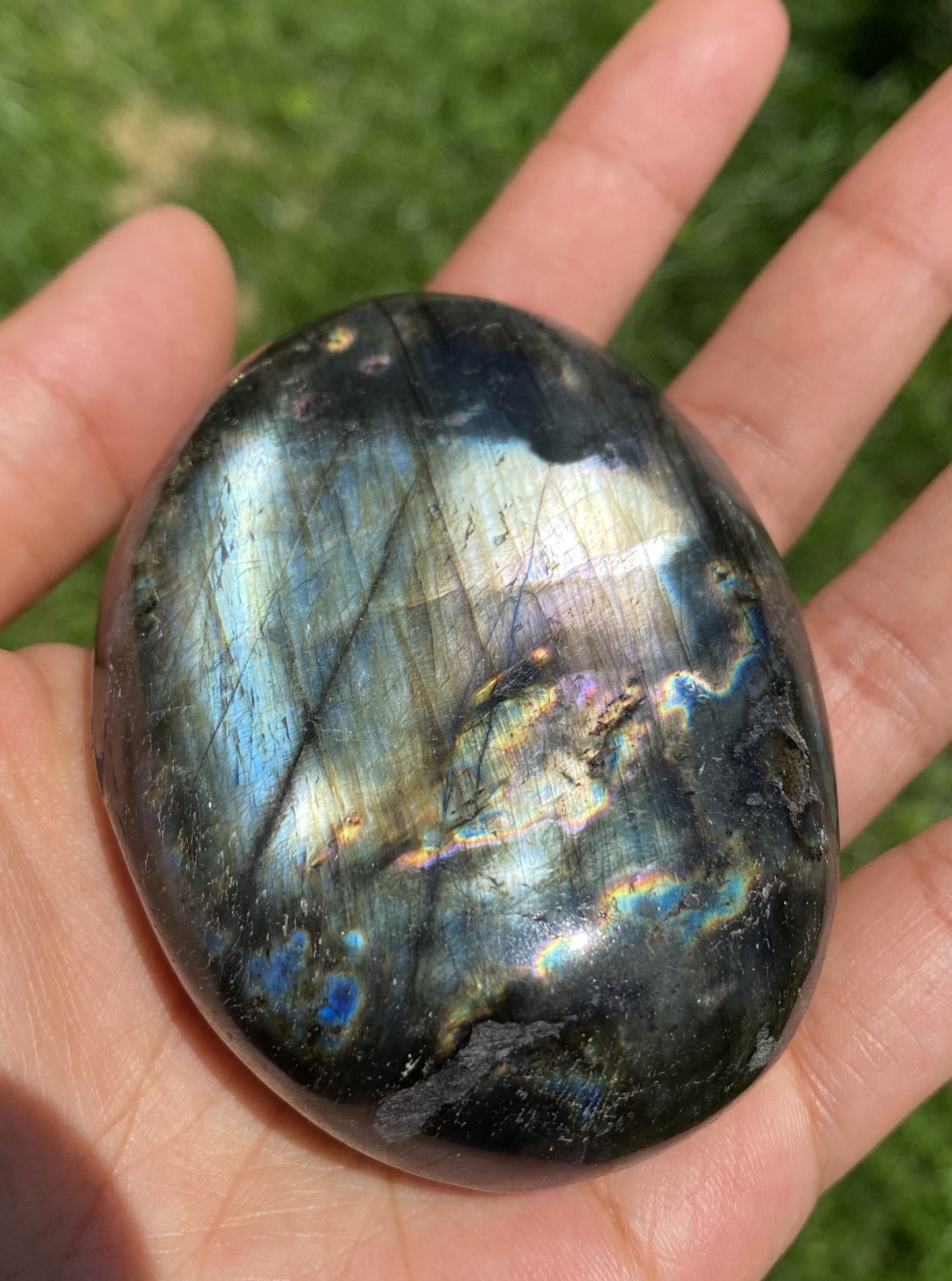 Labdradorite Palm Stone